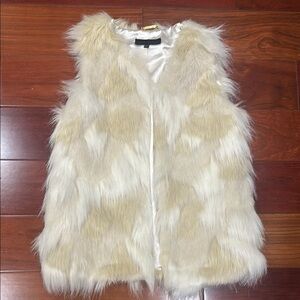 Faux Fur Vest in Cream and White